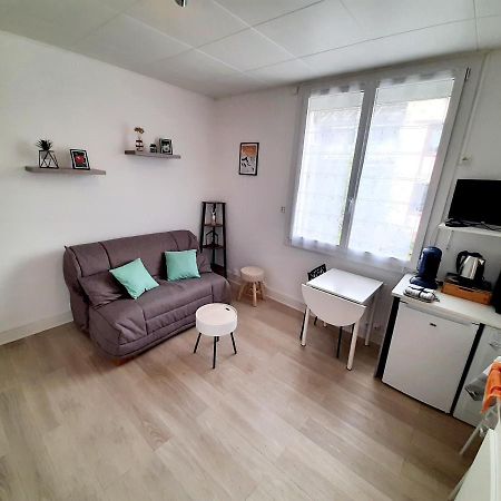 Charmant Petit Studio Bagnères-de-Bigorre Exteriör bild
